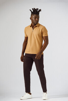 Brown knitted polo with front zipper